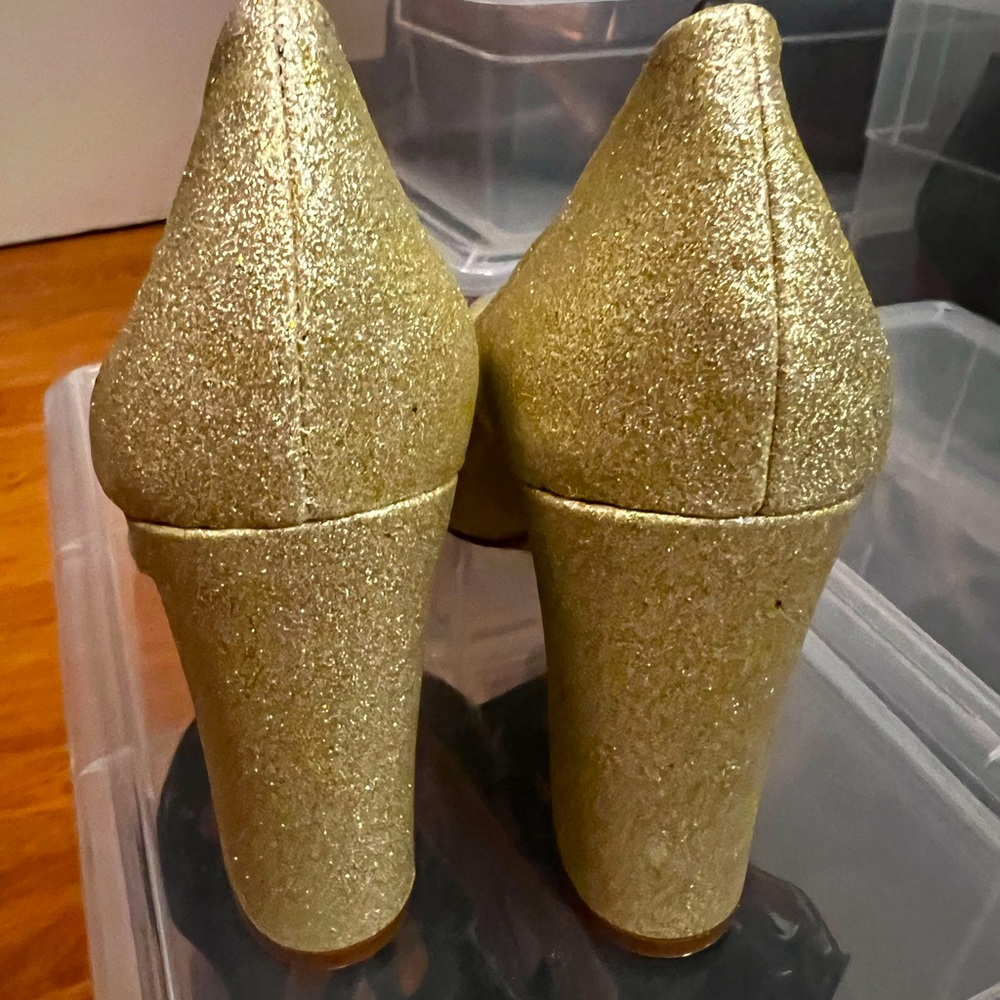 Vince Camuto heels, gold sparkle, size 9